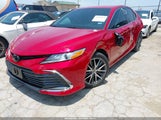 TOYOTA CAMRY XLE 4T1F11AK3PU093978 fotografie