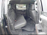 GMC SIERRA 1500 LIMITED 4WD SHORT BOX SLT 3GTU9DET9NG211816 photo