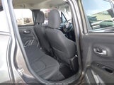 JEEP RENEGADE LATITUDE FWD ZACNJABB9KPK83208 fotografie