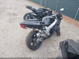 SUZUKI GSX-R750 JS1GR7DAXW2102266 снимка