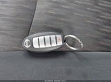 NISSAN ROGUE SV 5N1AT2MV4KC769210 снимка