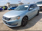 VOLKSWAGEN PASSAT 2.0L TDI SEL PREMIUM 1VWCN7A34CC070830 photo