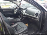 TOYOTA HIGHLANDER XLE V6 5TDJKRFH6FS208194 fotografie