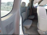 NISSAN FRONTIER S 1N6BD0CT5HN708730 снимка
