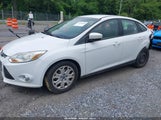 FORD FOCUS SE 1FAHP3F26CL207235 photo