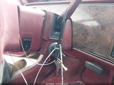 Buick Regal Custom 2G4WB54L9P1468910 снимка