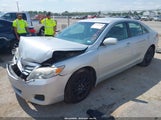 TOYOTA CAMRY LE 4T4BF3EK7AR053583 снимка