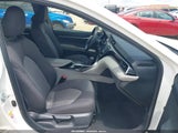 TOYOTA CAMRY LE JTNB11HK2J3020683 снимка