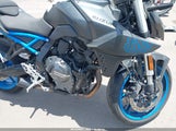 SUZUKI GSX800 R JS1EM11B8R7101432 снимка