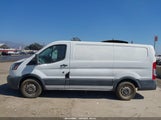 Ford Transit-150 1FTYE1YM7JKA96202 fotografie