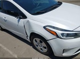 KIA FORTE LX 3KPFL4A78JE205935 снимка
