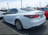 TOYOTA CAMRY LE 4T1C11AK2RU857633 снимка