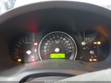 KIA SEDONA LX KNDMG4C39A6338831 снимка