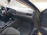 VOLKSWAGEN JETTA 1.4T R-LINE/1.4T S/1.4T SE 3VWC57BUXKM133904 fotografie