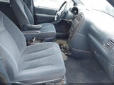 CHRYSLER VOYAGER LX 1C4GJ45381B203634 снимка