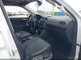 VOLKSWAGEN TIGUAN 2.0T SE/2.0T SE R-LINE BLACK/2.0T SEL 3VV3B7AX8LM074622 fotografie
