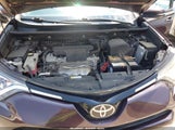 TOYOTA RAV4 XLE 2T3RFREV1JW818607 снимка