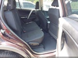 TOYOTA RAV4 XLE 2T3RFREV1JW818607 снимка