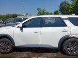 Nissan Pathfinder S 4Wd 5N1DR3AC4NC242339 снимка
