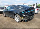 TESLA MODEL X 100D/75D/90D 5YJXCBE26HF056758 fotografie
