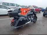 INDIAN MOTORCYCLE CO. SPRINGFIELD DARK HORSE 56KTHDAA0J3361419 fotografie