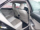 TOYOTA CAMRY HYBRID LE/XLE 4T1BD1FK6CU040961 photo