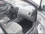 TOYOTA COROLLA LE 2T1BU40E59C060732 снимка