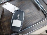 LINCOLN CONTINENTAL SELECT 1LN6L9SP7H5607507 снимка
