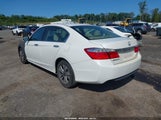 HONDA ACCORD LX 1HGCR2F31EA052112 снимка