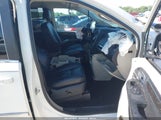 CHRYSLER TOWN & COUNTRY TOURING-L 2A4RR8DG3BR716753 photo