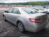 TOYOTA CAMRY LE 4T1BF3EK6AU032881 снимка