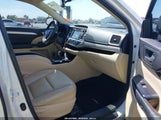 TOYOTA HIGHLANDER XLE V6 5TDKKRFH5FS101903 снимка