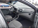 HYUNDAI ELANTRA SE 5NPDH4AE1GH664767 снимка