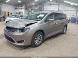 CHRYSLER PACIFICA TOURING-L 2C4RC1BG5HR795448 снимка