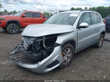 VOLKSWAGEN TIGUAN S WVGBV7AX6GW584857 photo