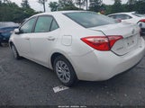 TOYOTA COROLLA LE 5YFBURHE6JP814291 снимка