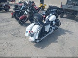 HARLEY-DAVIDSON FLHX STREET GLIDE 1HD1KBM1XGB614886 fotografie