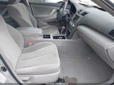 TOYOTA CAMRY LE V6 4T1BK46K58U560700 fotografie