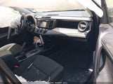 Toyota Rav4 Le JTMBFREV6JJ219895 снимка