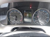Toyota Rav4 Le JTMBFREV6JJ219895 снимка