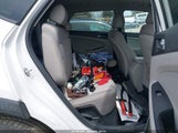 HYUNDAI TUCSON SE KM8J23A40GU216320 снимка