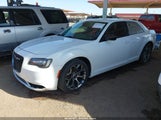 CHRYSLER 300 TOURING 2C3CCAAG1JH331757 снимка