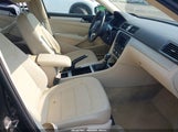 Volkswagen Passat 2.5L Se 1VWBH7A36CC075689 снимка