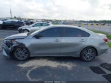 KIA FORTE GT-LINE 3KPF54AD8NE487693 снимка