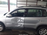 VOLKSWAGEN TIGUAN 2.0T/2.0T S WVGBV7AX3HK009950 fotografie