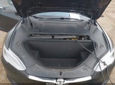 Tesla Model S Long Range Dual Motor All-Wheel Drive/Long Range Plus Dual Motor All-Wheel Drive 5YJSA1E22LF367526 fotografie