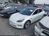 TESLA MODEL 3 REAR-WHEEL DRIVE 5YJ3E1EA3NF142759 снимка