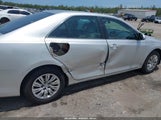 TOYOTA CAMRY LE 4T4BF1FK8CR177920 снимка
