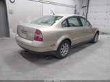 VOLKSWAGEN PASSAT GLS WVWPD63B32P116239 снимка
