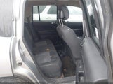 JEEP COMPASS SPORT 1C4NJCBA7FD284500 снимка
